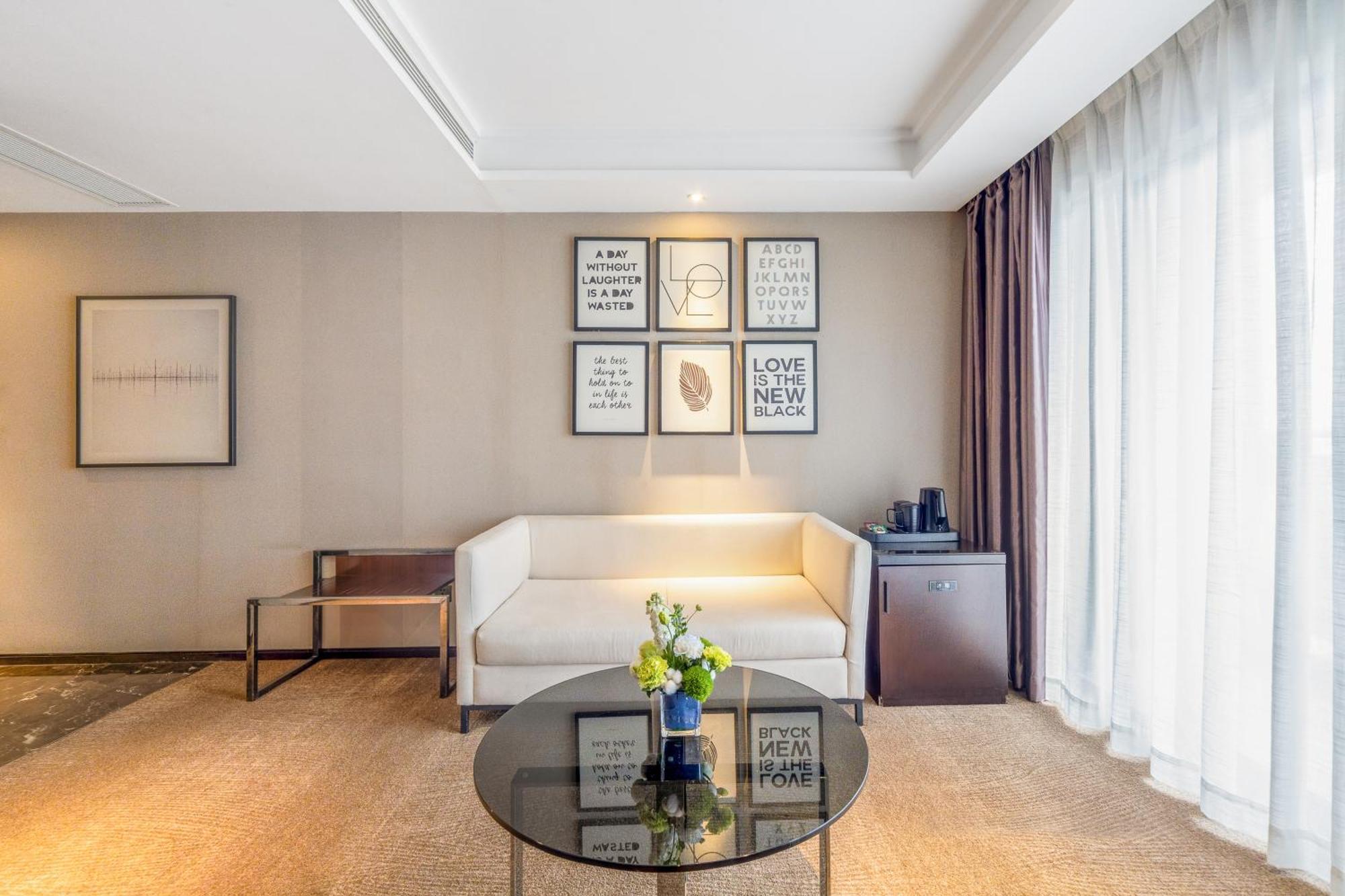 Zhonghao International Hotel Shenzhen Exterior foto